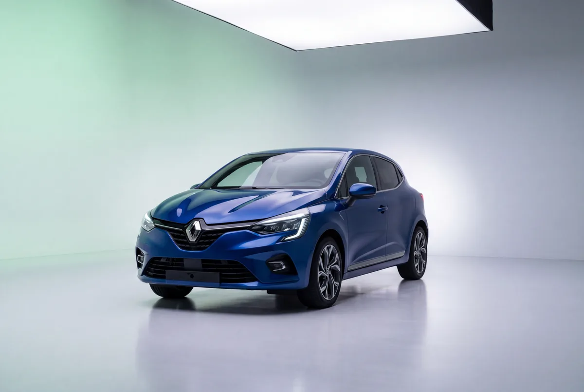 Renault Clio 5 — location essence auto